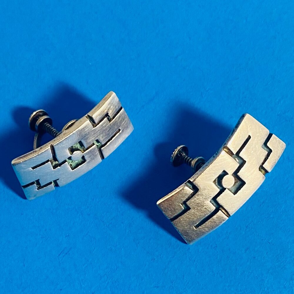 Vintage 925 Sterling Silver TAXCO Artisan Earrings Signed Screwback 40's Design